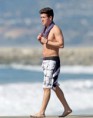 /album/logan/kendall-schmidt-and-logan-henderson-sighting-surfind-in-la-09-jpg/